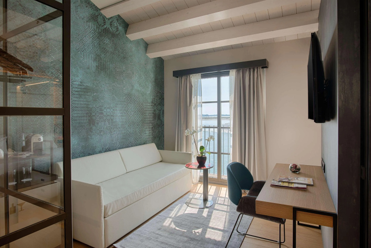 NH Collection Venezia Murano Villa
