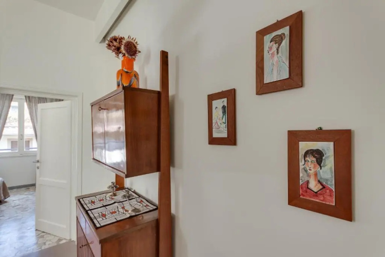Santa Maria Balcony