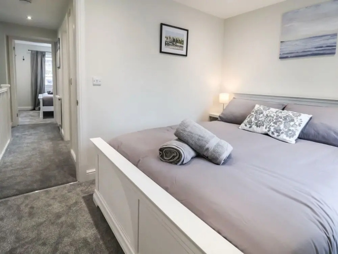 4 Railway Terrace