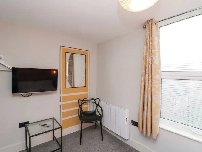 Apt 8 @ Hunter's Quay