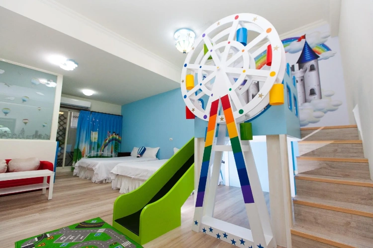 Standard Family room