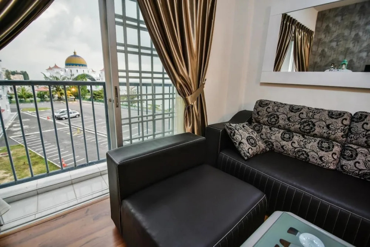 DaHong Island Apartment