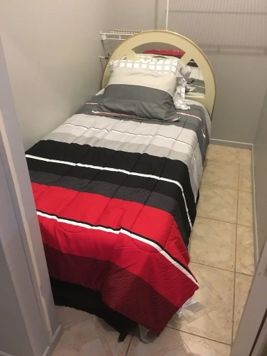 1 Bedroom Economy Apartment