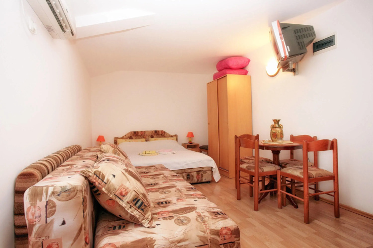 Simun Apartments
