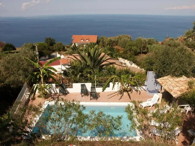Studio with sea view