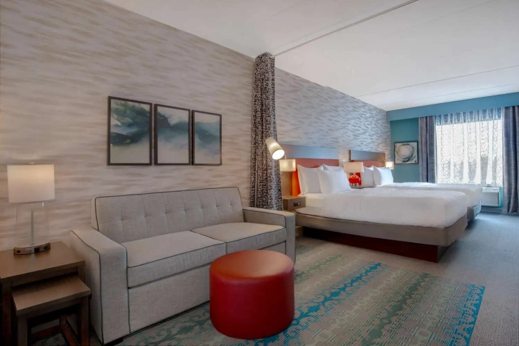 Quadruple Suite