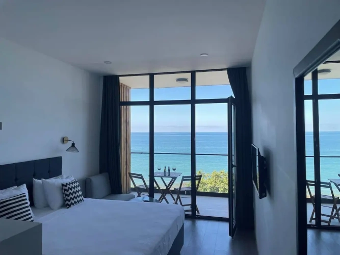 Comfort Double room with balcony and with sea view