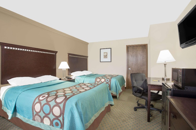 Deluxe Quadruple room