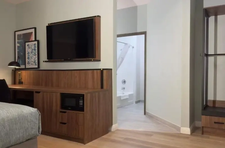 Double Suite