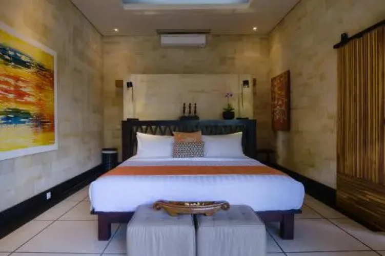 Amanputri Villa