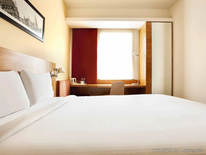 ibis Navi Mumbai Hotel