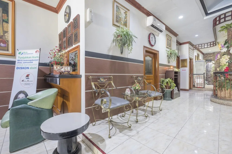 Hotel Anging Mammiri by OYO Rooms