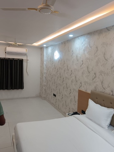 Superior Double room with city view