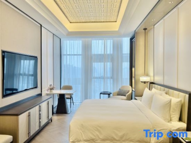 Premier Double Suite with view