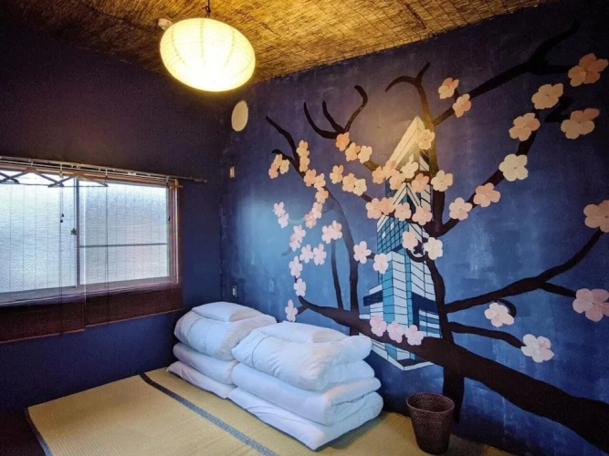 Mad Cat Hostel Osaka & Bar