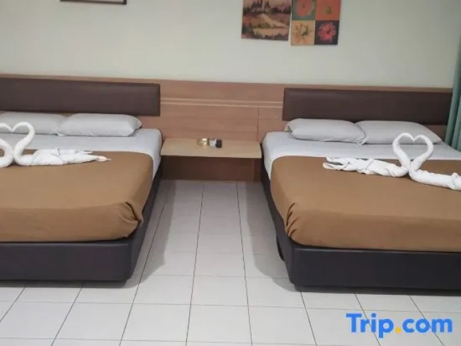 Deluxe Family Suite