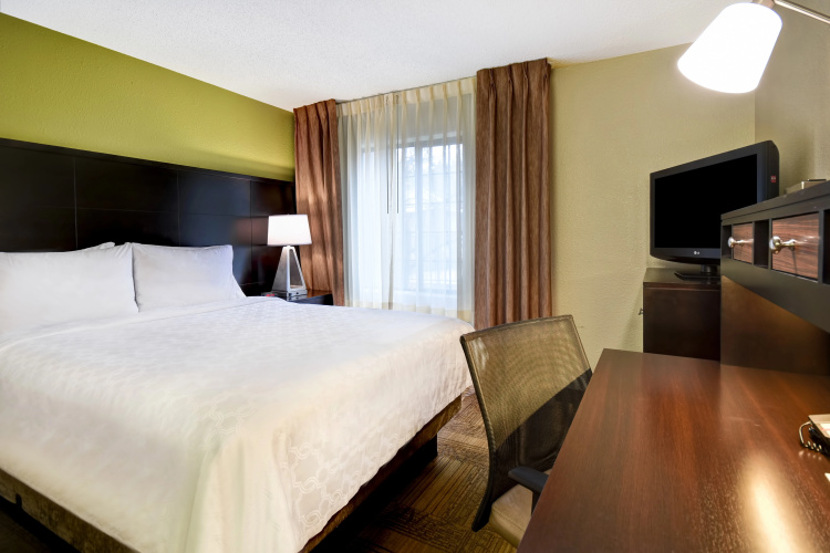 Staybridge Suites Grand Rapids-Kentwood photo 6