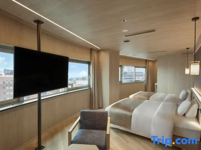 1 Bedroom Luxury Double Suite