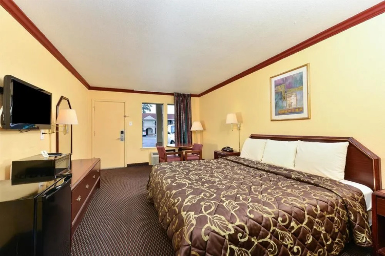 Americas Best Value Inn