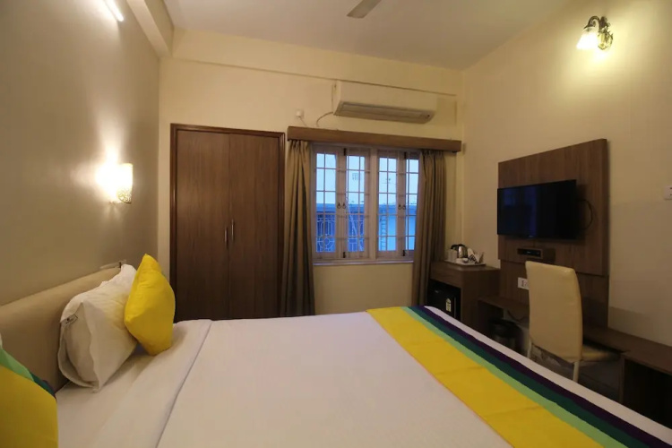 Anamitra Guest House