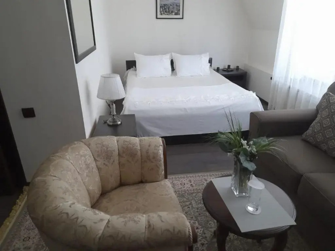 Hotel KREZ