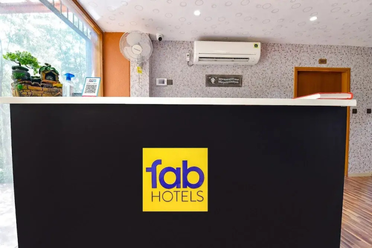 Siddharth Corporate By FabHotel