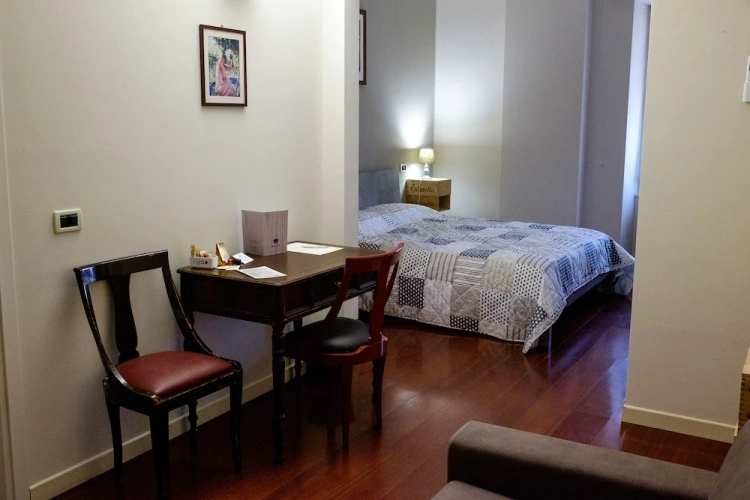 Double Suite
