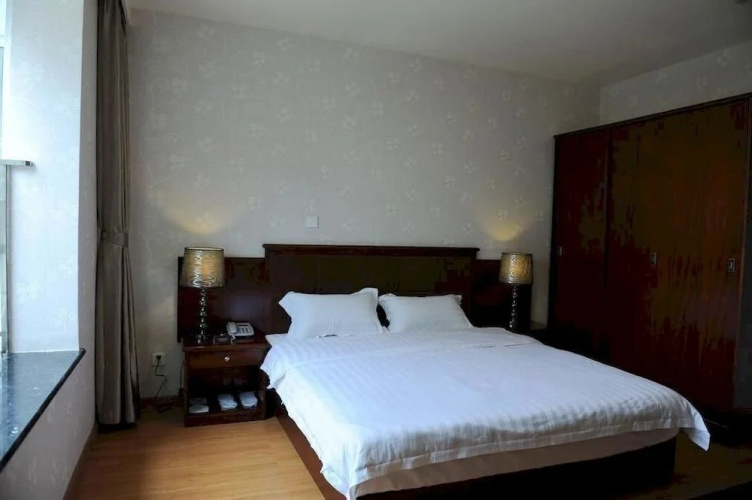 Kai Tian Hotel