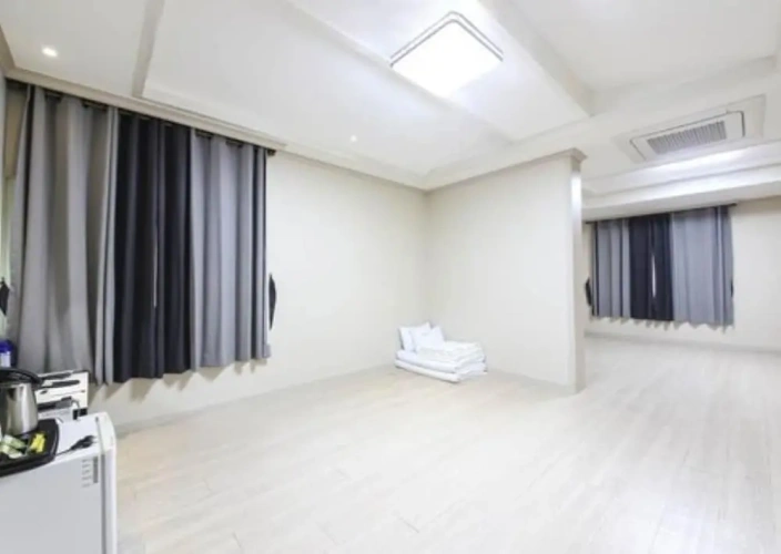 Superior Studio