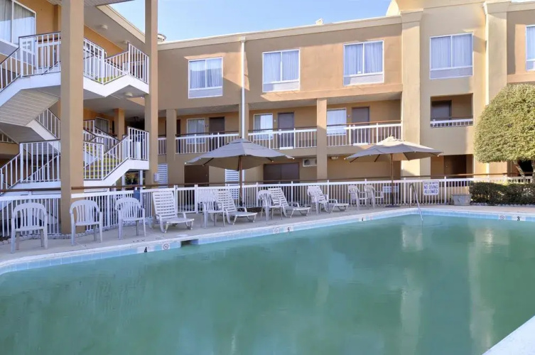 Days Inn Greenville