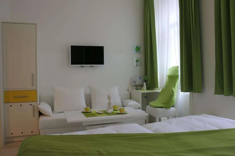 Ch-Hotel Luka