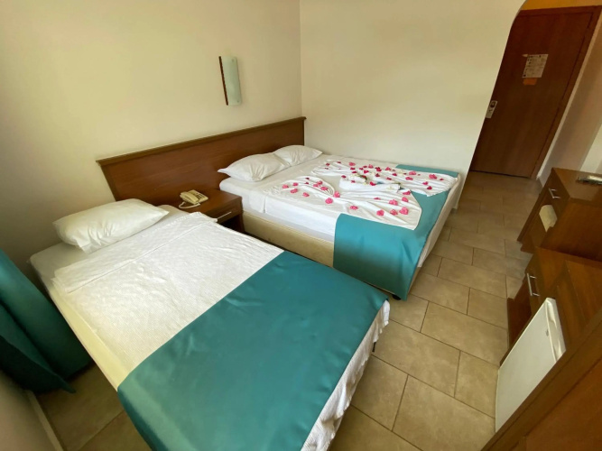 B&B Yüzbaşı Beach Hotel