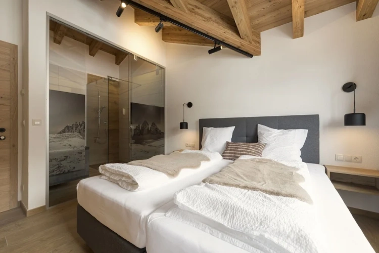 Standard Penthouse room