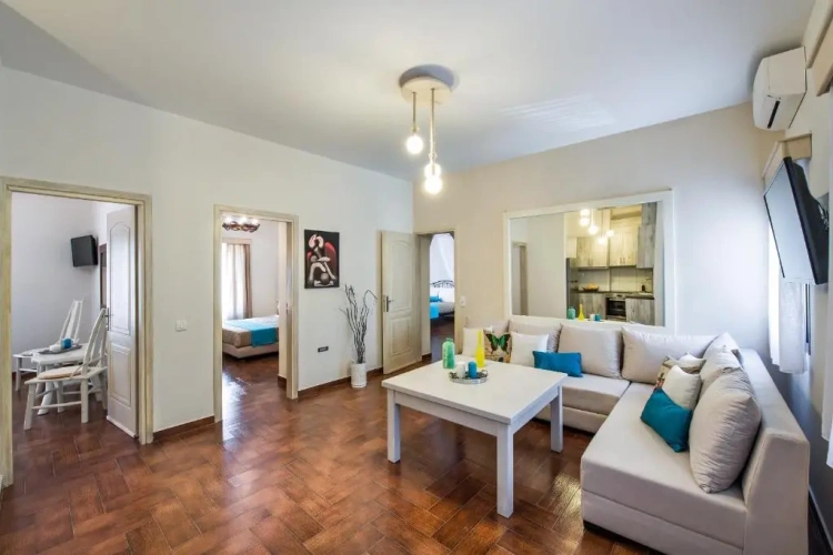 Deluxe Villa