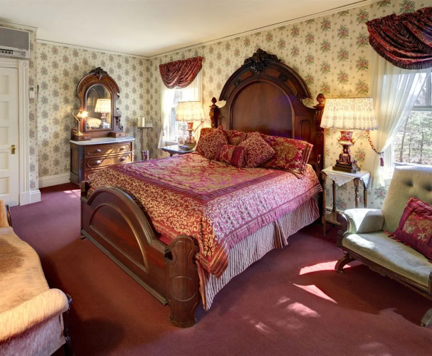 Thorncroft Inn
