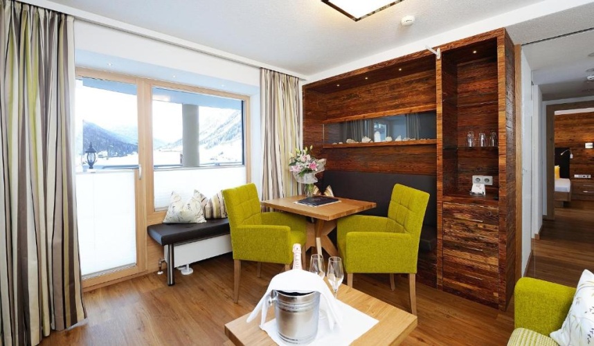 1 Bedroom Suite