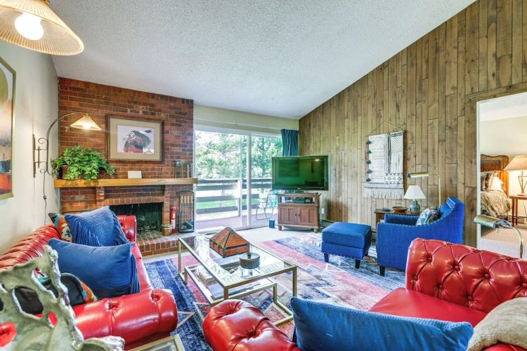 3 Bedrooms Apartment with balcony
