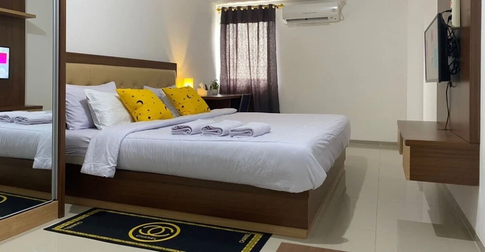 Guest rooms