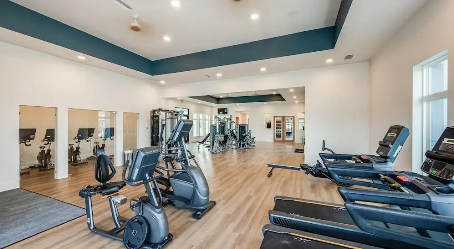 Landing Apartments - Four Corners