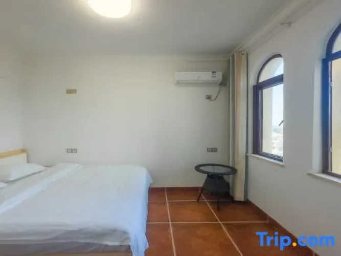 2 Bedrooms Suite with sea view
