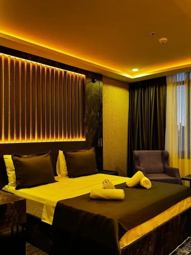 Royal Escape Hotel