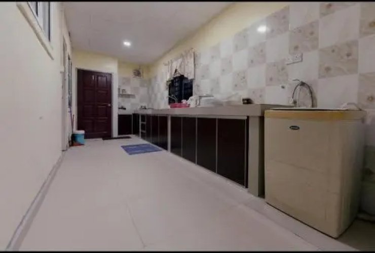 Umaira Meru Raya Homestay