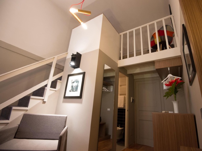 Standard Double Duplex room with view