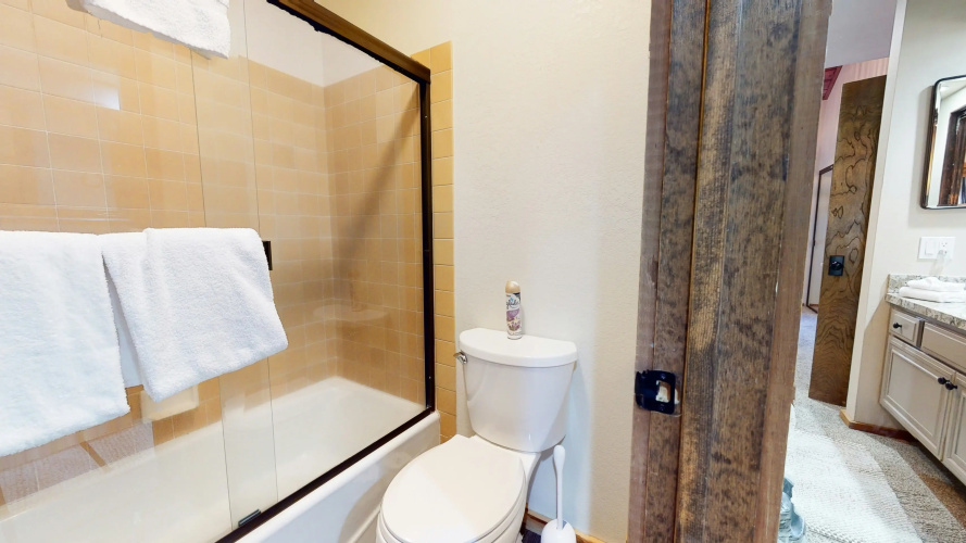 Snowcreek III #415 Condo