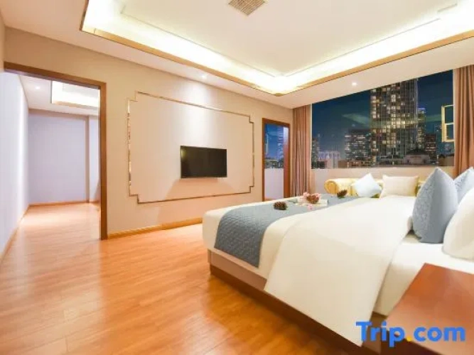 1 Bedroom Business Double Suite
