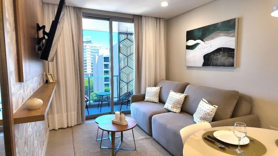 2 Bedrooms Apartment with balcony