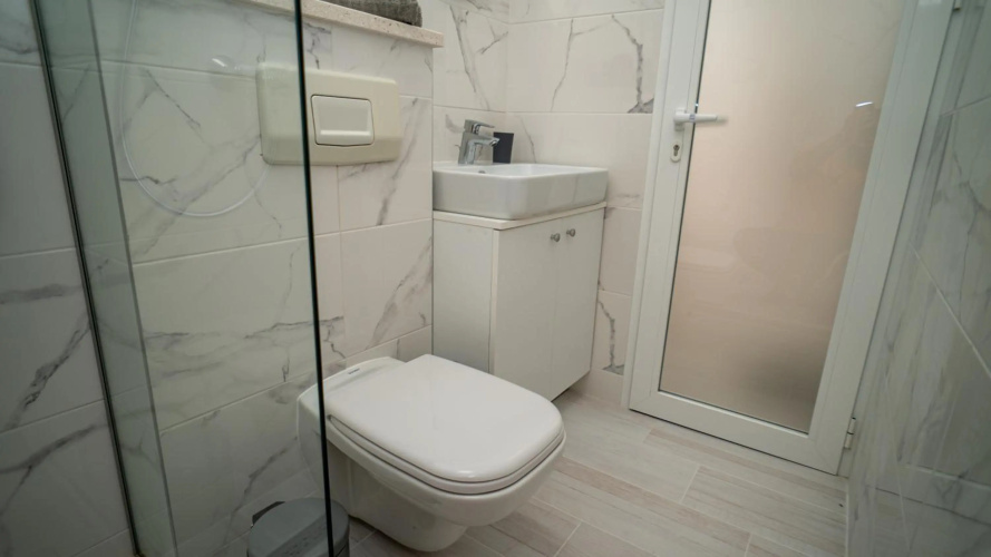 Max suite