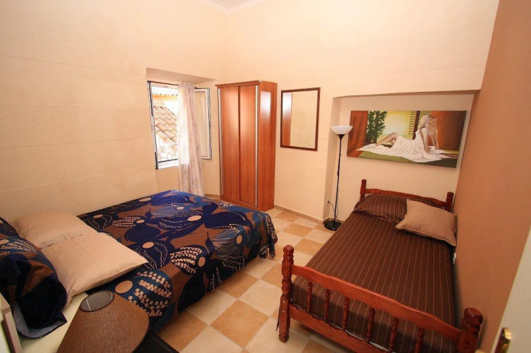 The Miro Studio Apartments
