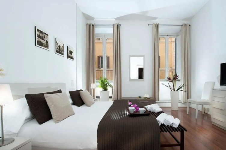 Spanish Steps Apartment At ItalyRents