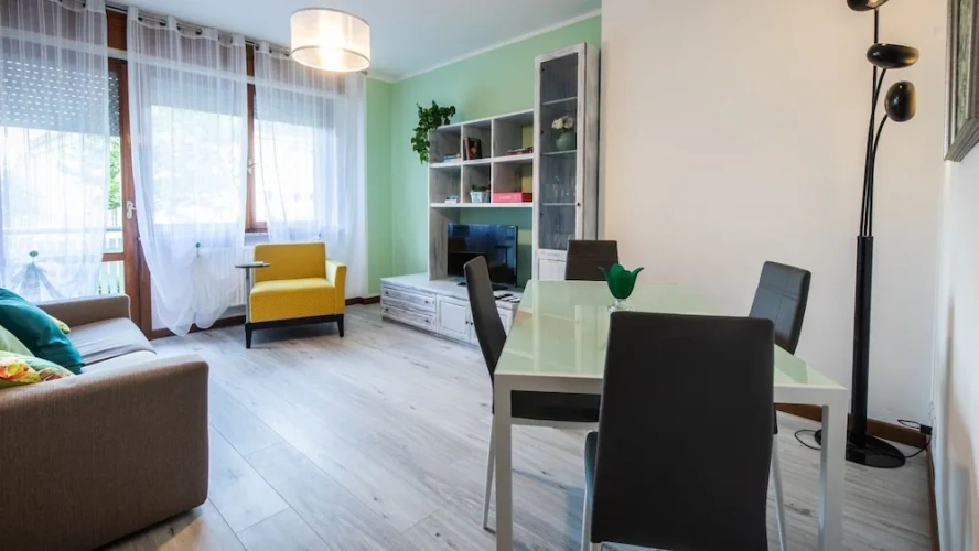 2 Bedrooms Apartment with balcony